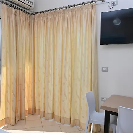 Eros Hotel Ksamil